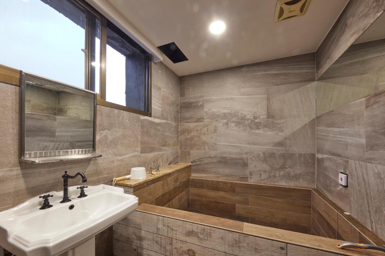 Kyokusui Hotspring Hotel 台北市 エクステリア 写真